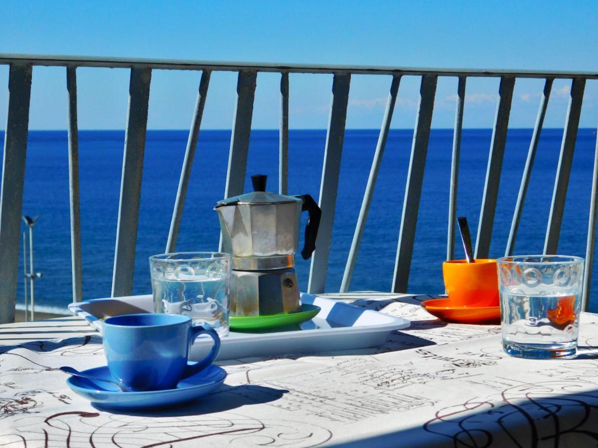 Trilocale Con Meravigliosa Vista Mare, Levanto Exterior photo